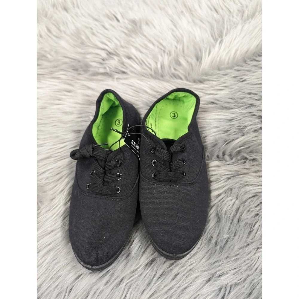 Boys black Shoes size 3